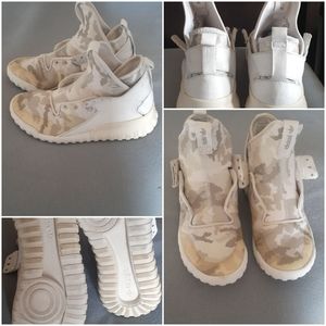 VTG:Adidas tubular athletic shoes for women or man